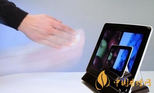 浮空觸屏技術是什么技術？有什么用？