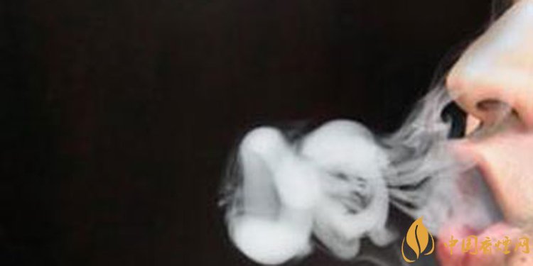 抽煙怎么吐煙圈，吐煙圈是種藝術(shù)